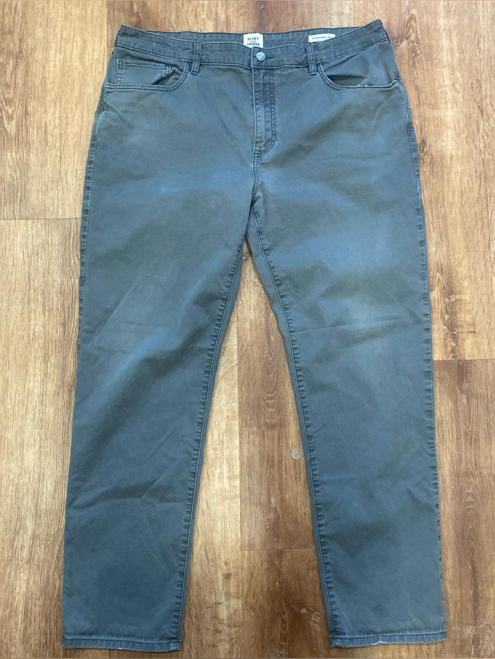 Flint and Tinder Huckberry Mens 38x32 365 Straight Fit 5-Pocket Chino Pant Gray